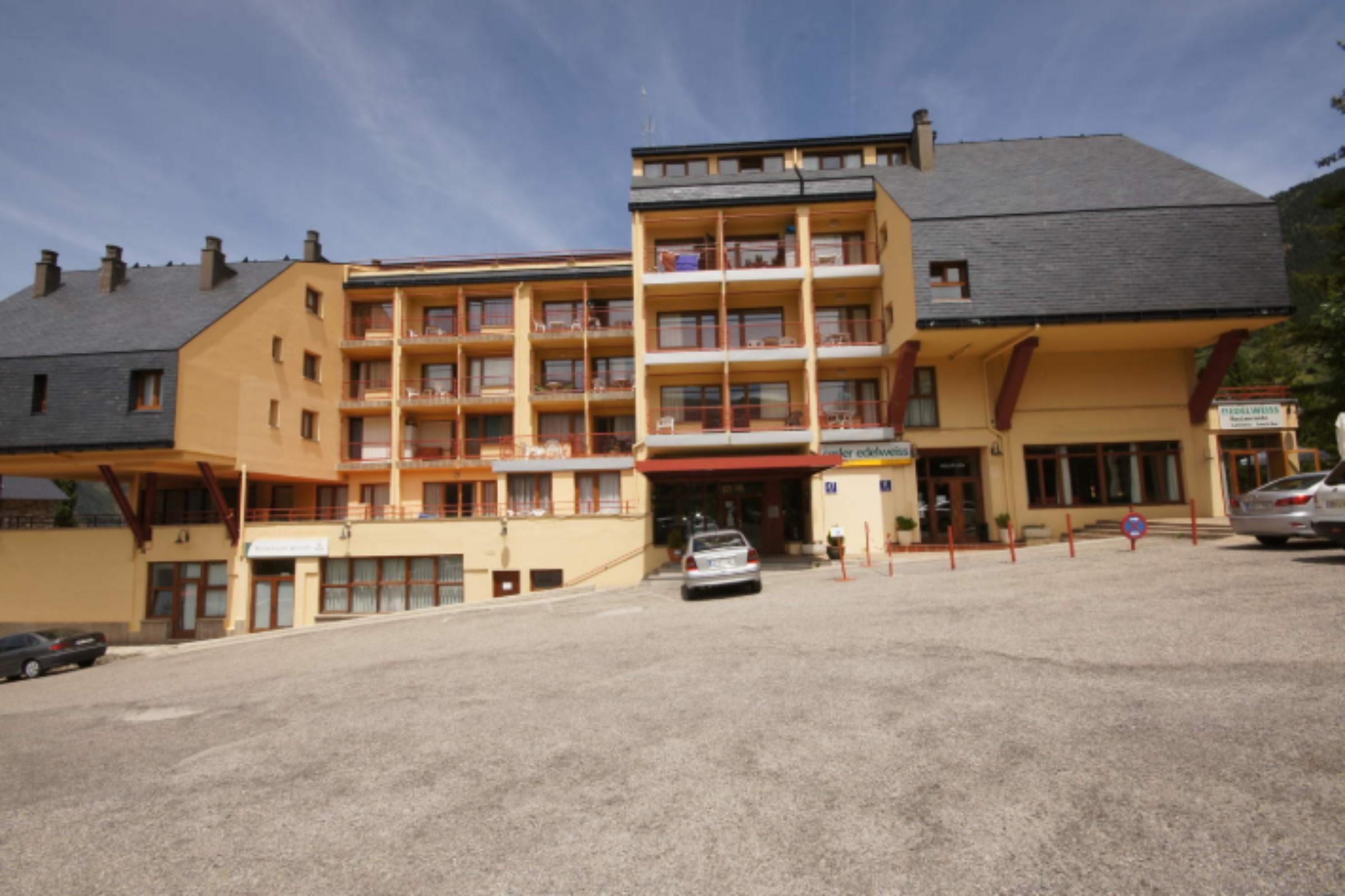 Hotel Sno Edelweiss Серлер Екстер'єр фото